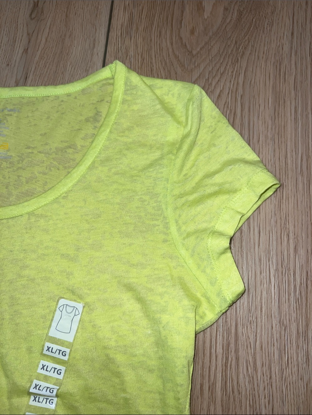 Vintage Jules & James Neon Yellow-Green Scoop Neck Short Sleeve Tee - Picture 6 of 12